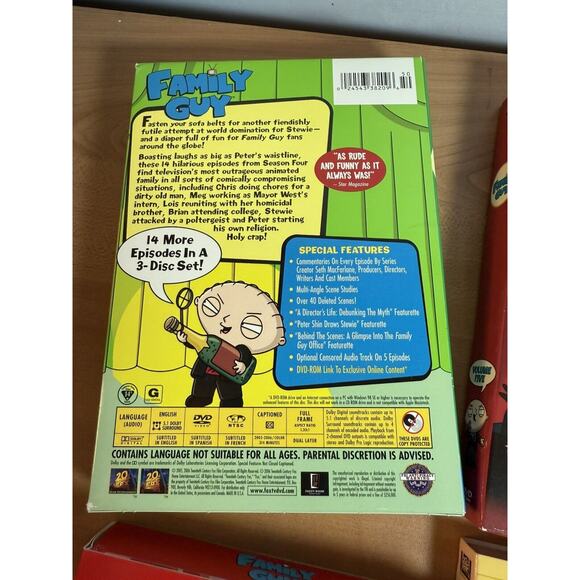 Family Guy DVD Collection Volumes 4,5,6,7 - Picture 4 of 14